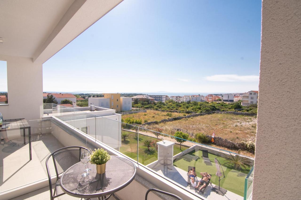 Apartments & Rooms Pool Villas Maris Novalja Exterior photo